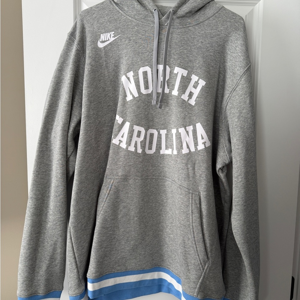 Nike Men's North Carolina Hoodie